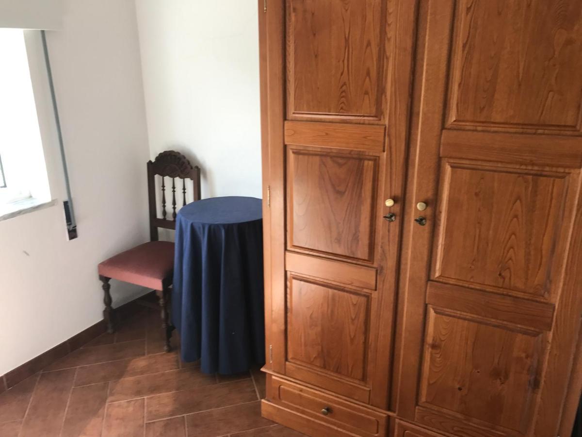 Bed and Breakfast Europa Castanheira de Pera Exterior foto
